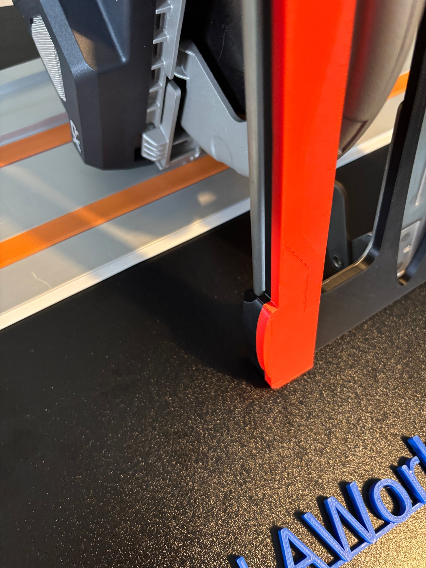 Dewalt DCS383 Metal Saw Adaptor base / Skid plate for Circular Saw to fit Evolution Guide rail