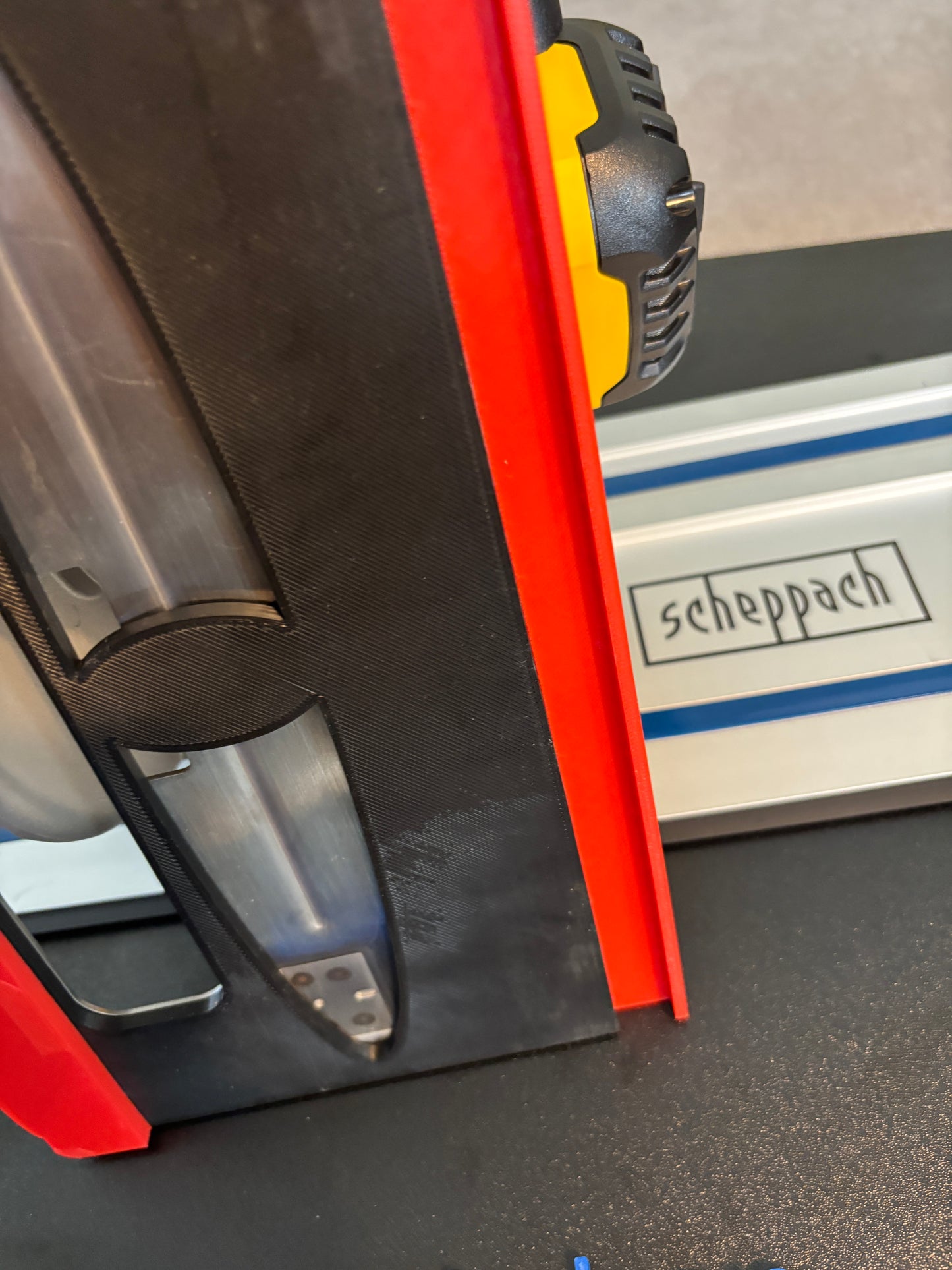 Dewalt DCS383 Metal Saw Adaptor base / Skid plate for Circular Saw to fit Scheppach Guide rail