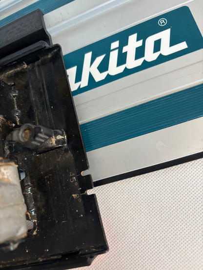 Dewalt DWE550 Adaptor base / Skid plate for Circular Saw to fit Makita Guide rail