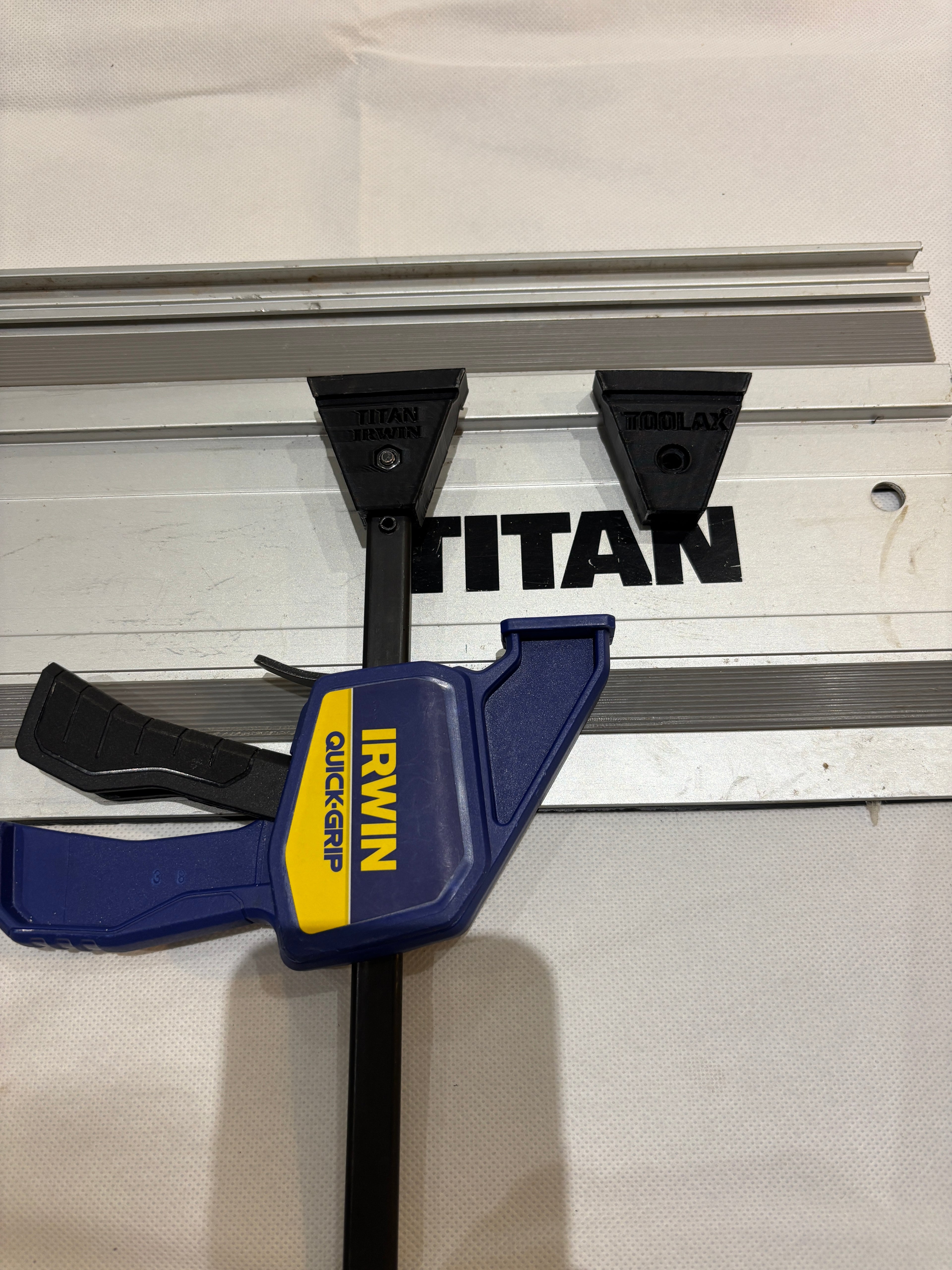 TOOLAX Quick Grip Clamp Adaptor to fit Titan Guide Rail with Riser block