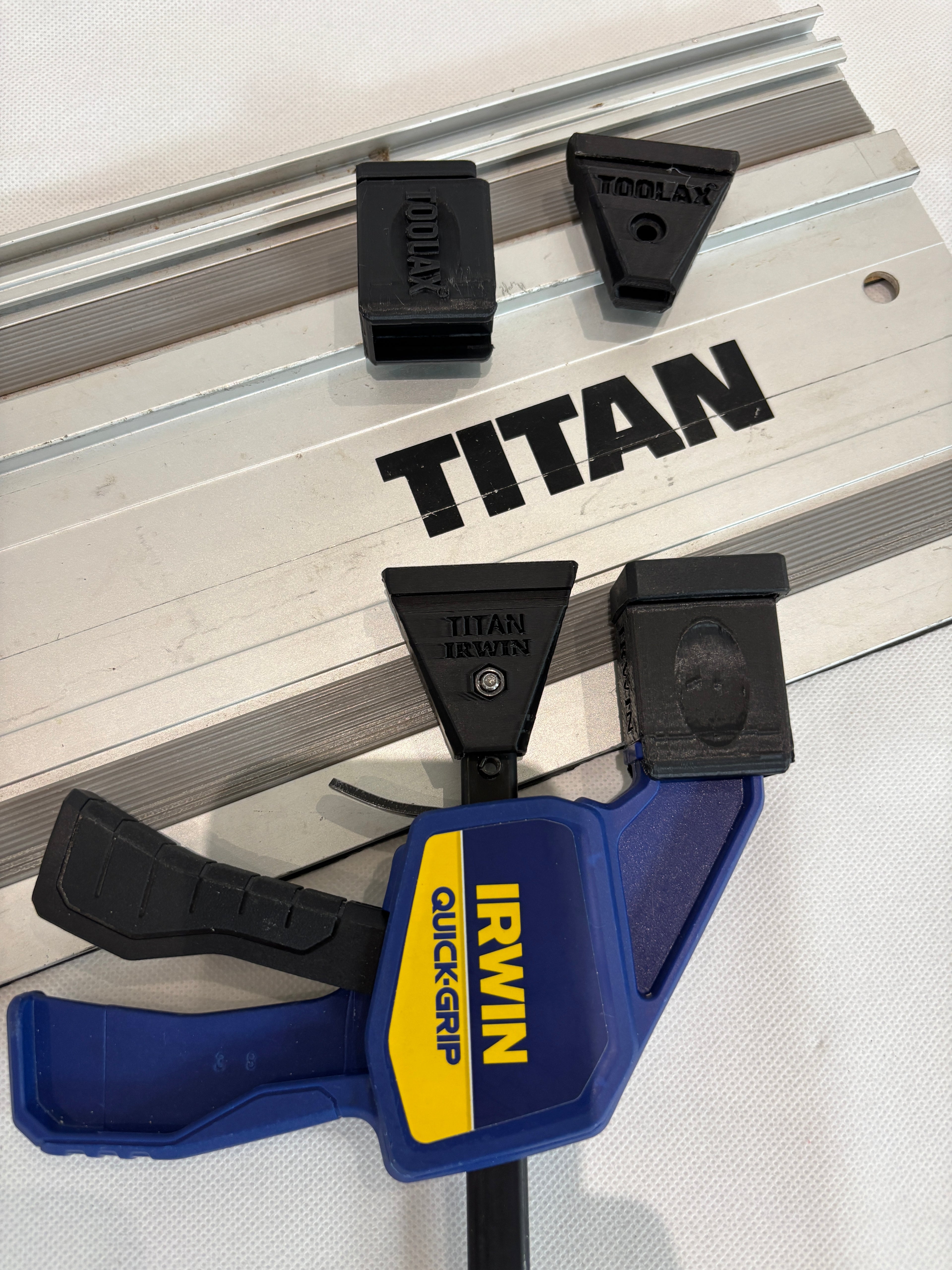 Pair of TOOLAX Quick Grip Clamp Adaptor to fit Titan Guide Rail with Riser block