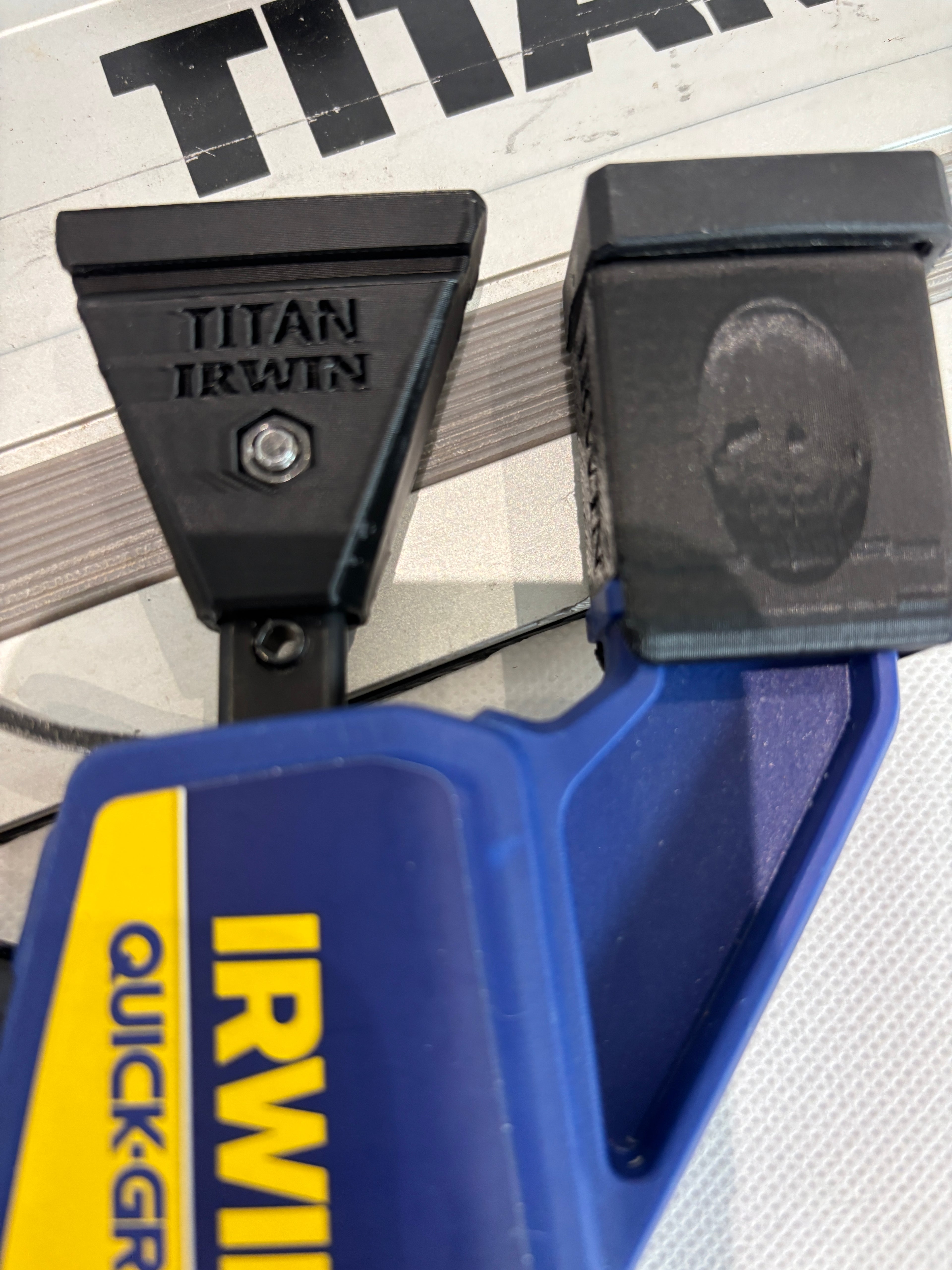 Pair of TOOLAX Quick Grip Clamp Adaptor to fit Titan Guide Rail with Riser block