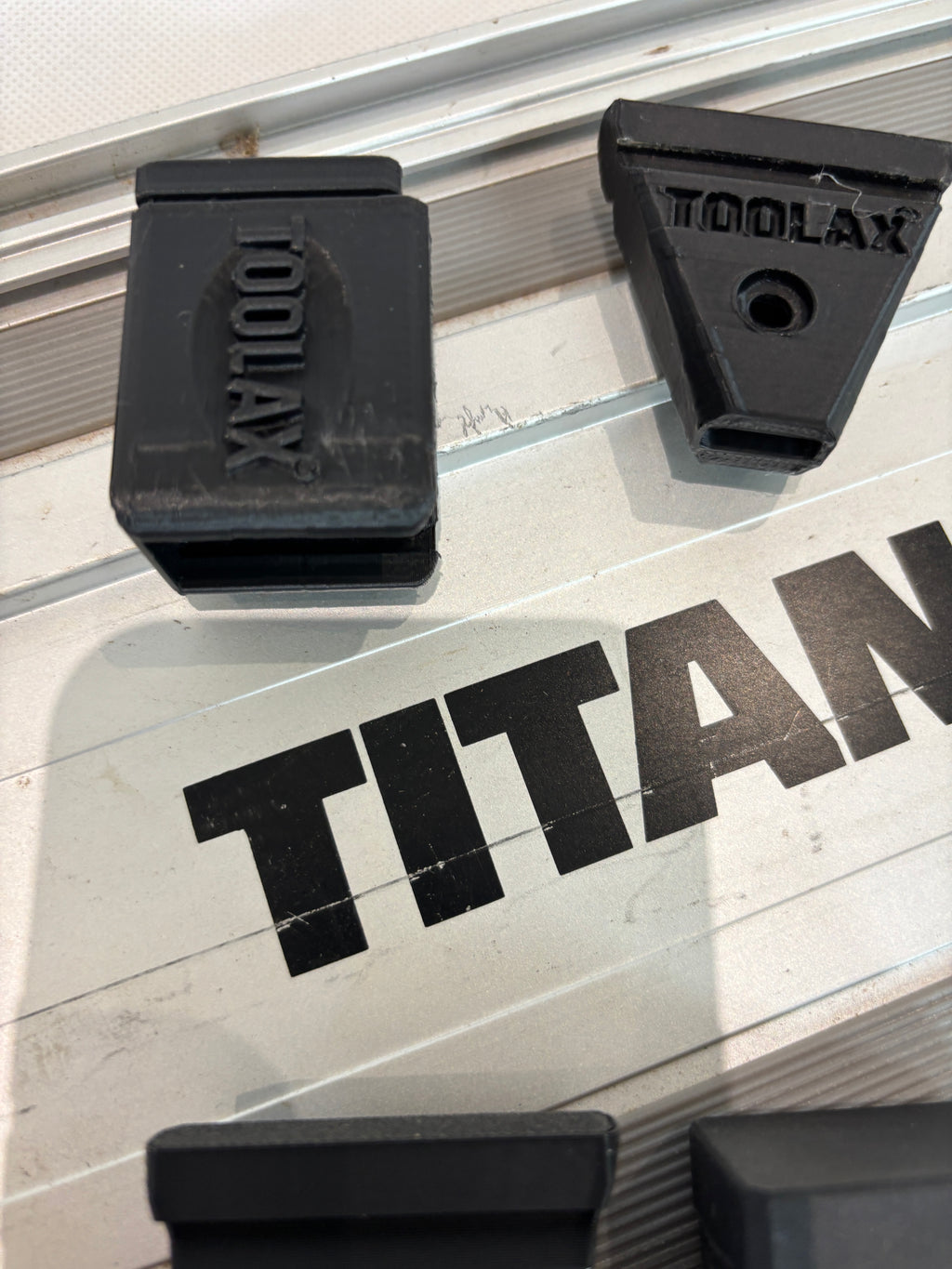 Pair of TOOLAX Quick Grip Clamp Adaptor to fit Titan Guide Rail with Riser block
