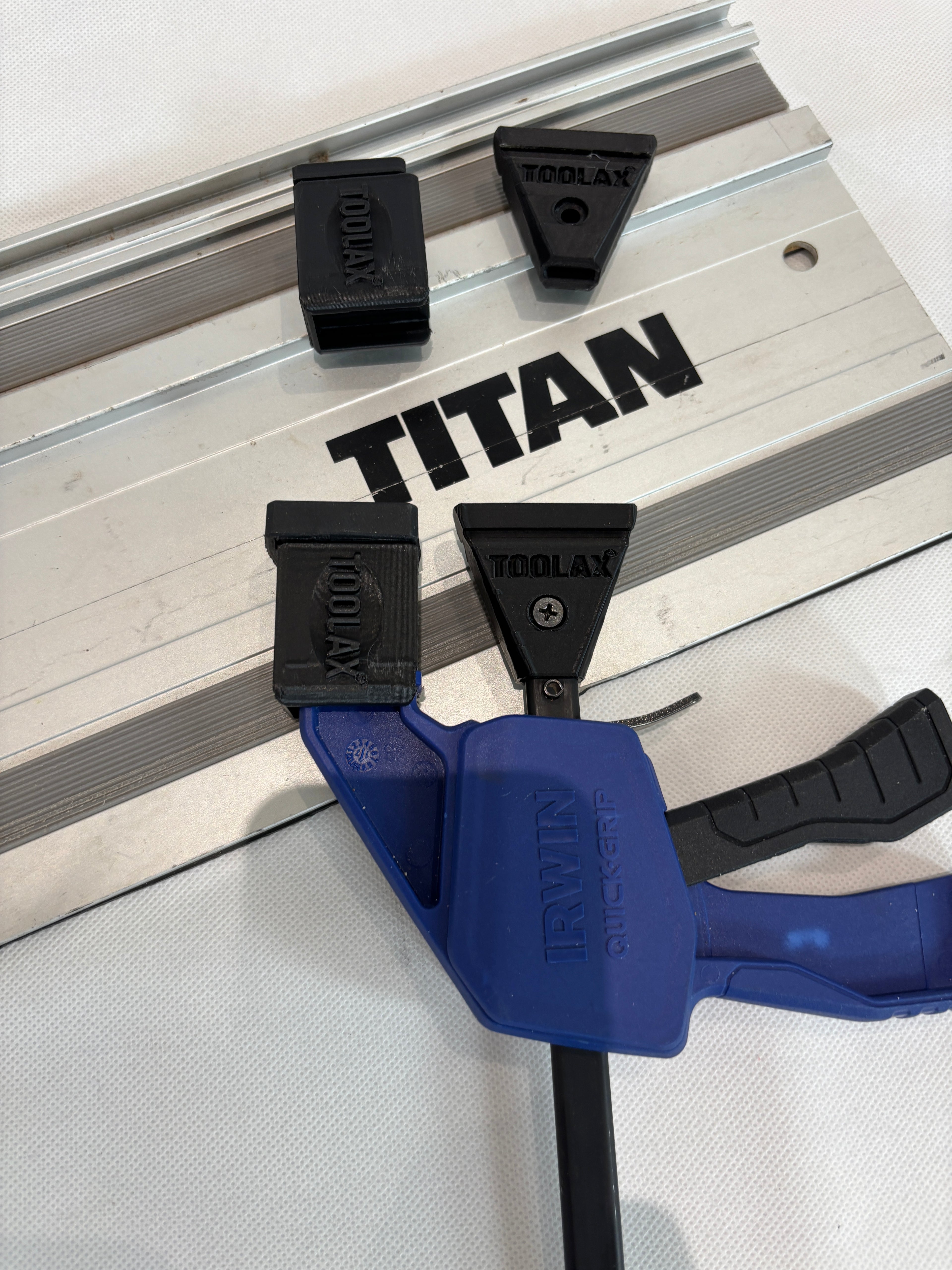 Pair of TOOLAX Quick Grip Clamp Adaptor to fit Titan Guide Rail with Riser block