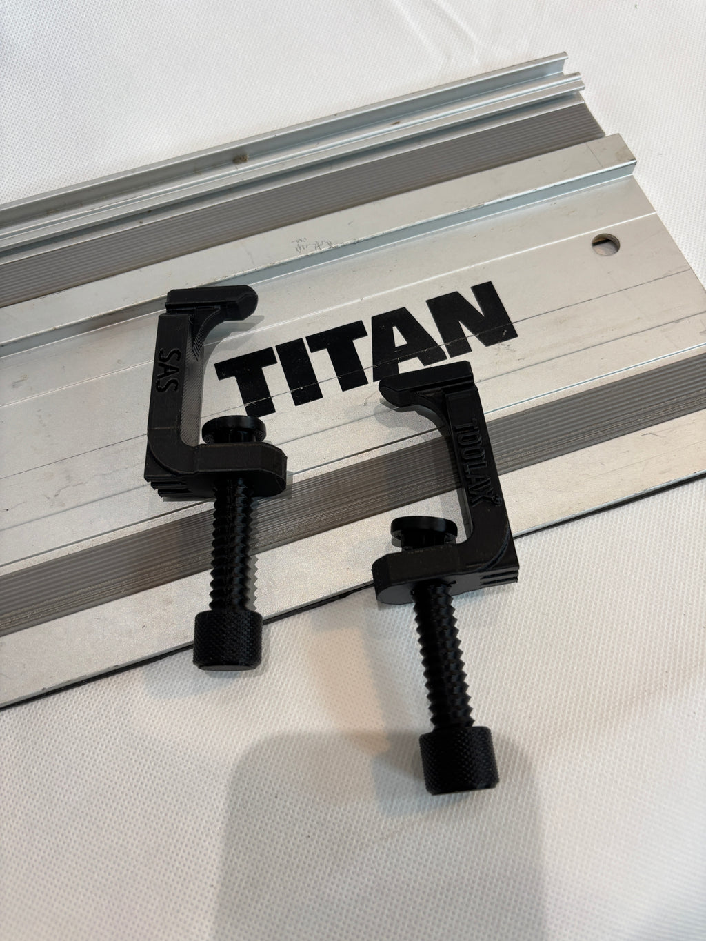 TOOLAX All In One Clamp G-Style - compatible with  Titan track saw guide rail