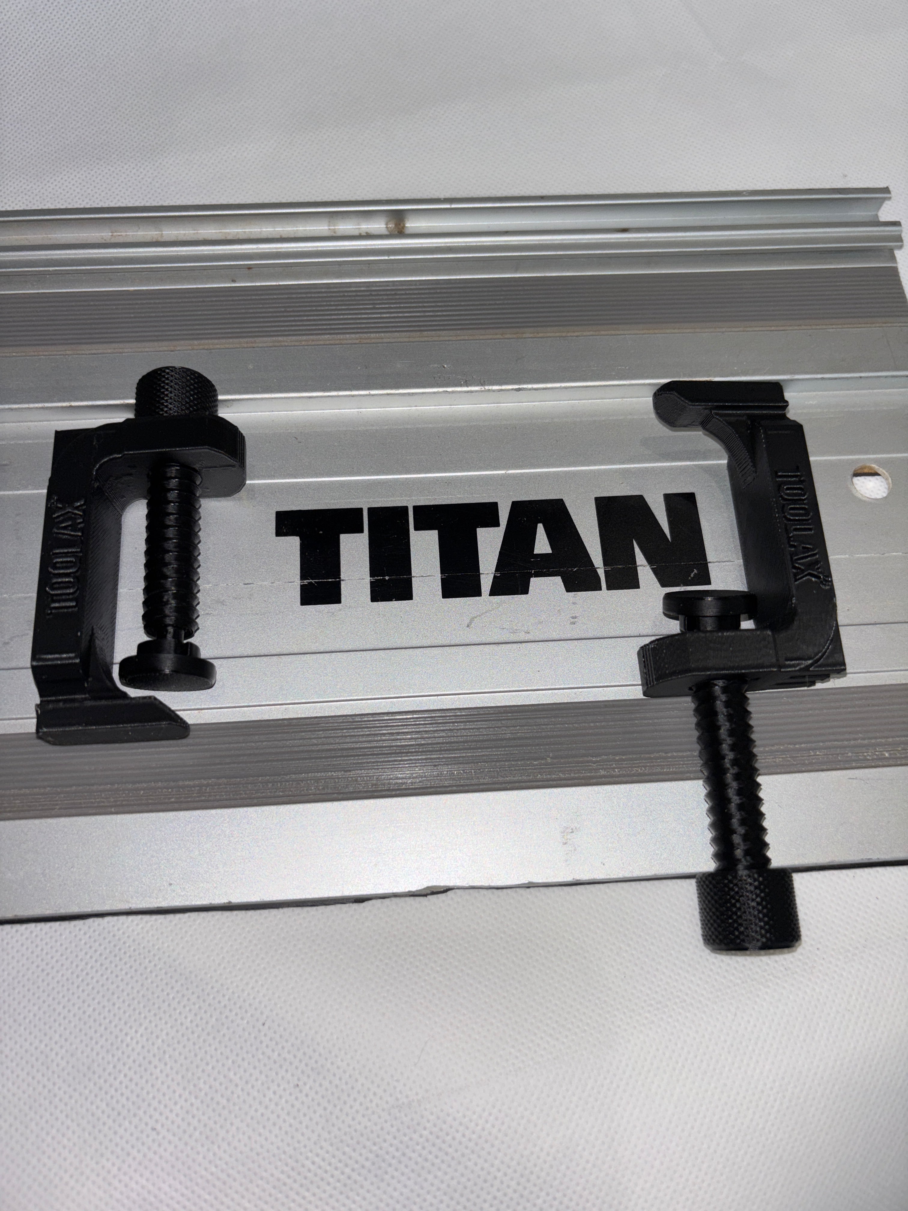 TOOLAX All In One Clamp G-Style - compatible with  Titan track saw guide rail
