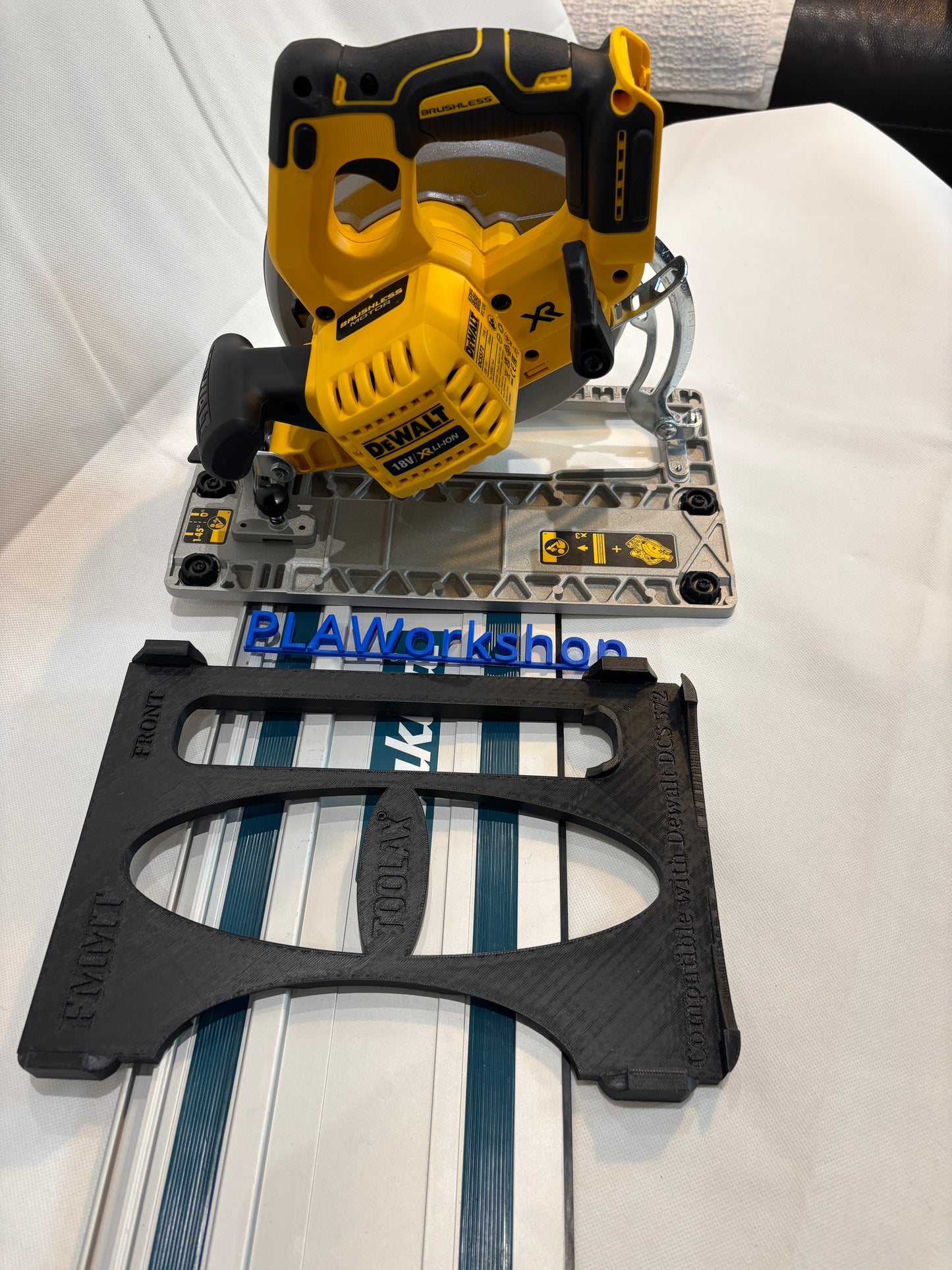 Dewalt DCS572 Adaptor base / Skid plate / Shoe for Circular Saw compatible with Makita Guide rail