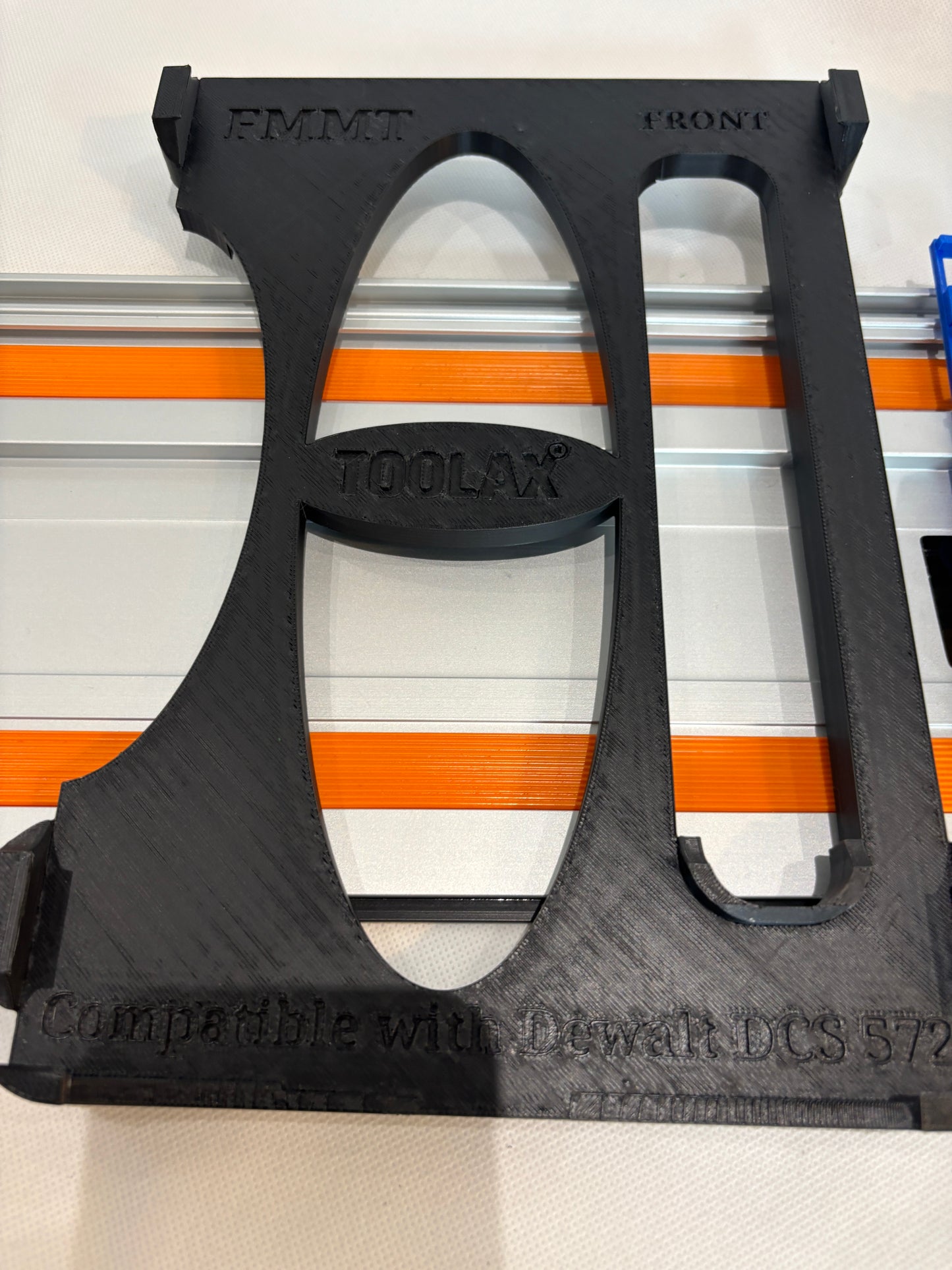 Dewalt DCS572 Adaptor base / Skid plate / Shoe for Circular Saw compatible with Triton Guide rail