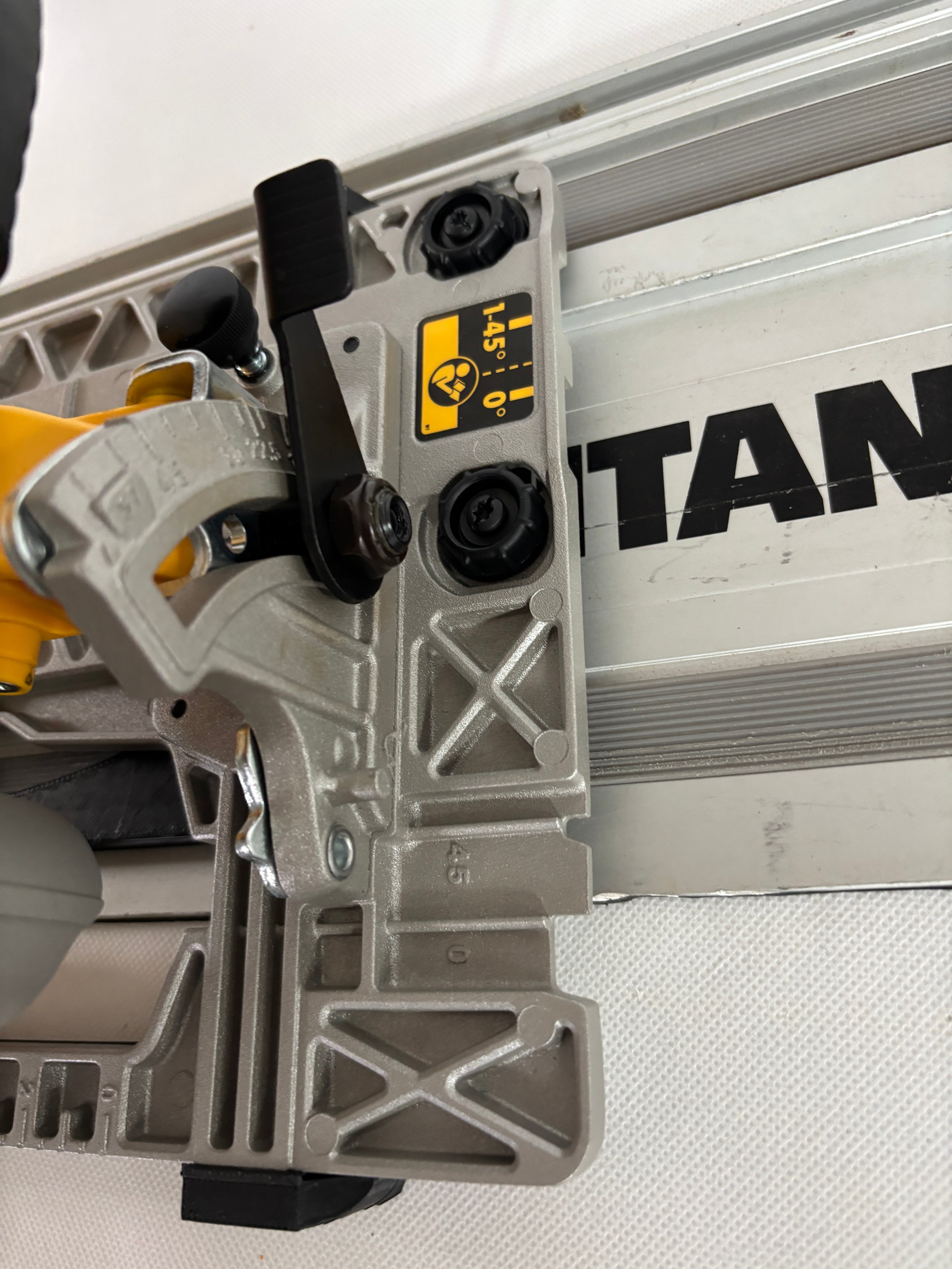 Dewalt DCS572 Adaptor base / Skid plate / Shoe for Circular Saw compatible with Titan Guide rail