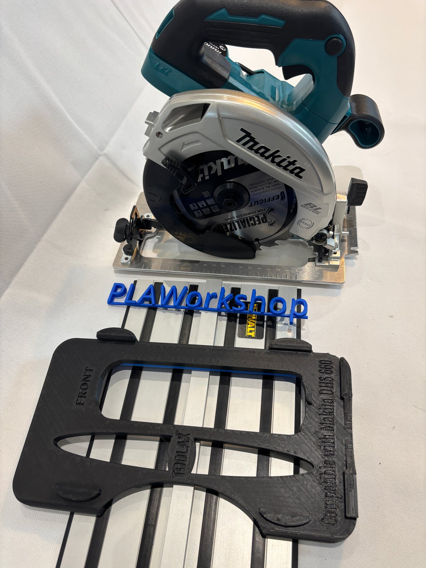 TOOLAX Adaptor Base / Skid plate, compatible with Makita DHS660 / XSH04 Circular saw to fit Dewalt Guide Rail