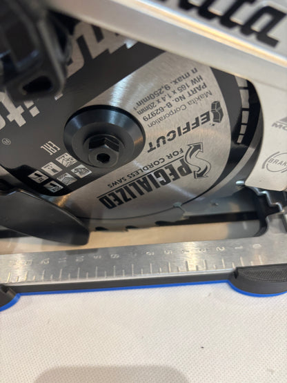 TOOLAX Adaptor Base / Skid plate, compatible with Makita DHS660 / XSH04 Circular saw to fit Dewalt Guide Rail