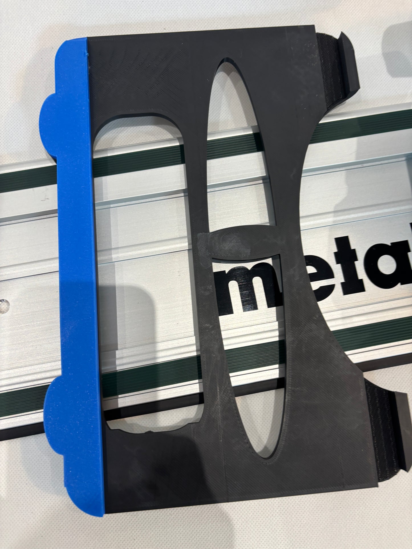 TOOLAX Adaptor Base / Skid plate, compatible with Makita DHS660 / XSH04 Circular saw to fit Metabo Guide Rail