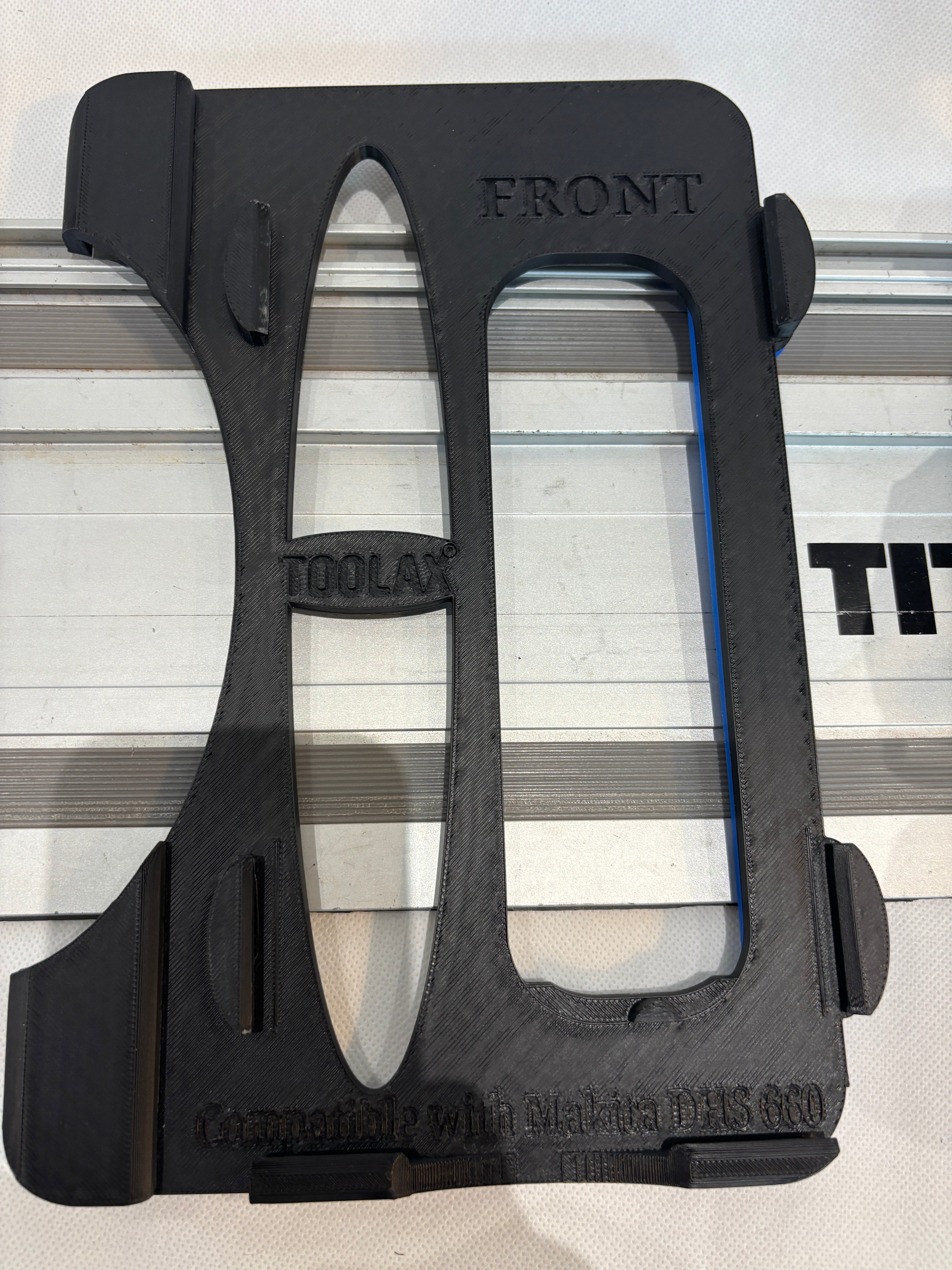 TOOLAX Adaptor Base / Skid plate compatible with Makita DHS660 / XSH04 Circular saw to fit Titan Guide Rail