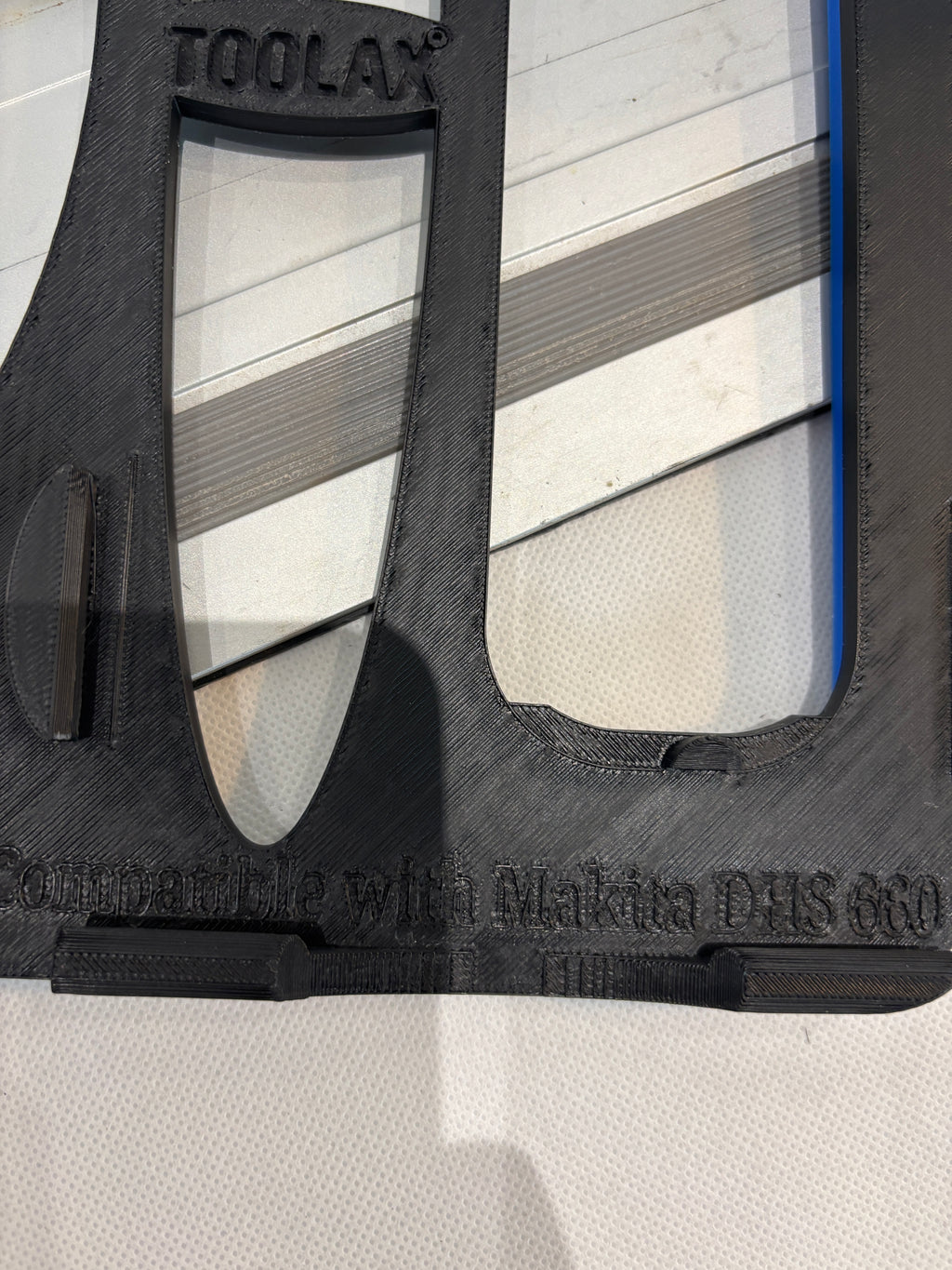 TOOLAX Adaptor Base / Skid plate compatible with Makita DHS660 / XSH04 Circular saw to fit Titan Guide Rail