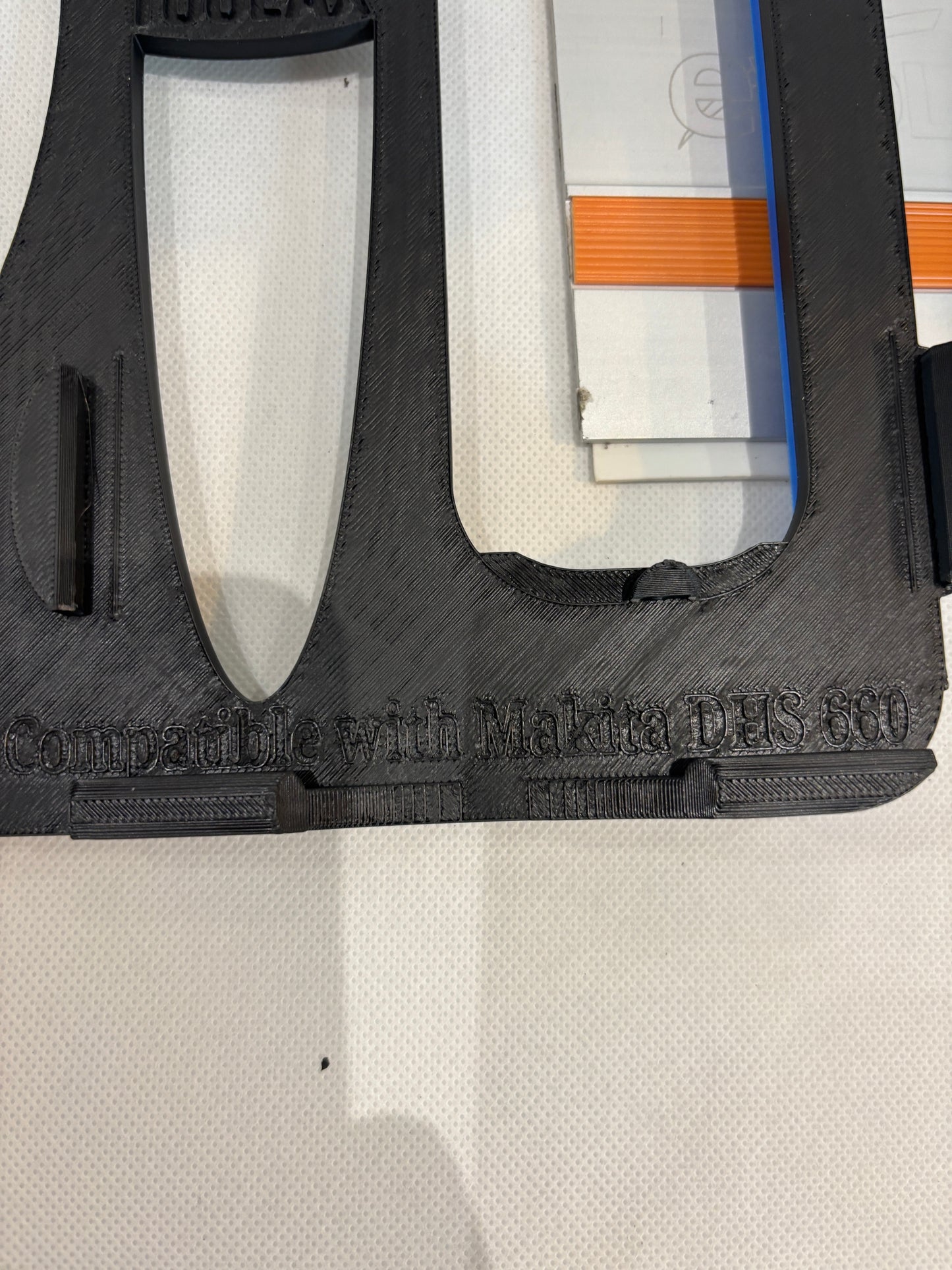 TOOLAX Adaptor Base / Skid plate, compatible with Makita DHS660 / XSH04 Circular saw to fit Evolution Guide Rail