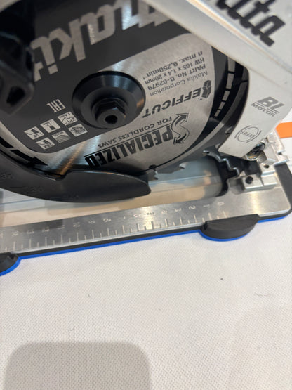 TOOLAX Adaptor Base / Skid plate, compatible with Makita DHS660 / XSH04 Circular saw to fit Evolution Guide Rail