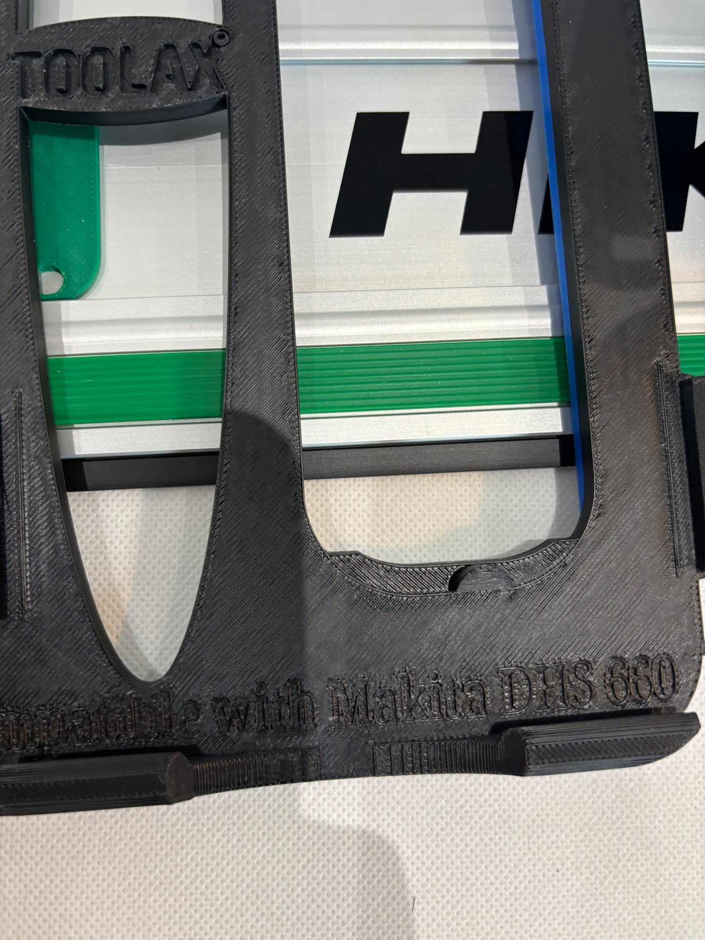 TOOLAX Adaptor Base / Skid plate, compatible with Makita DHS660 / XSH04 Circular saw to fit Hikoki Guide Rail