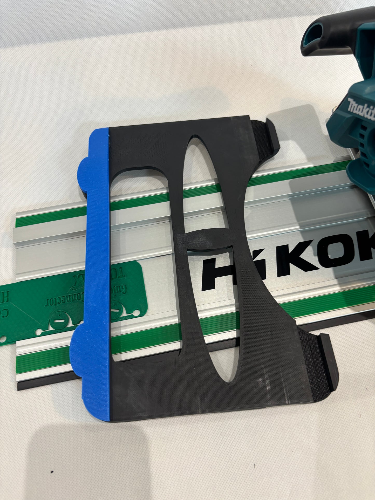 TOOLAX Adaptor Base / Skid plate, compatible with Makita DHS660 / XSH04 Circular saw to fit Hikoki Guide Rail