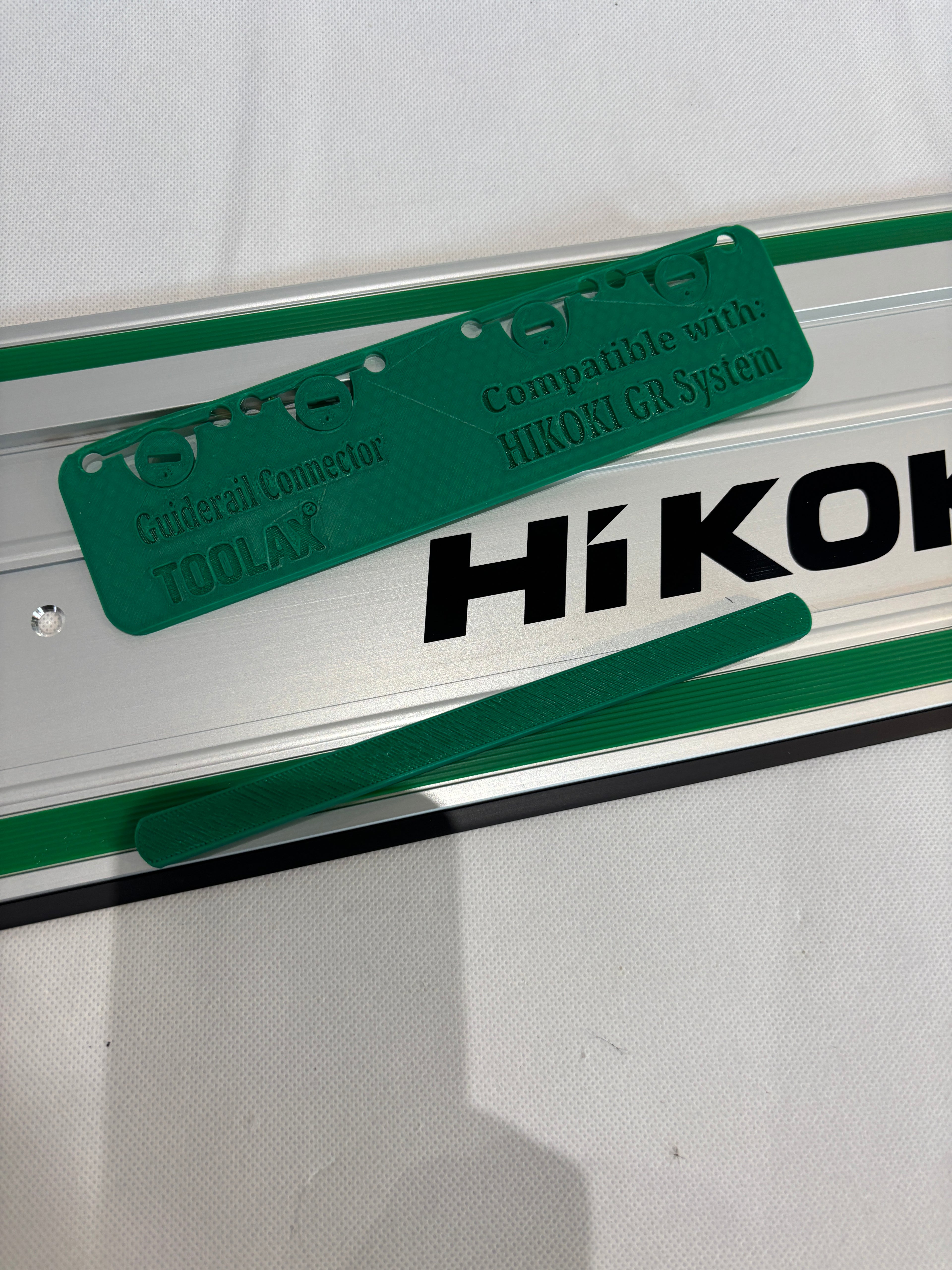 TOOLAX Connector compatible with the Hikoki GR guide rails - Fast, Precise and Secure