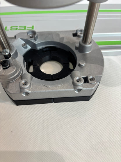 TOOLAX Adaptor to fit Festool Guide rail for Dewalt Routers: D26203, D26204 & DCW604