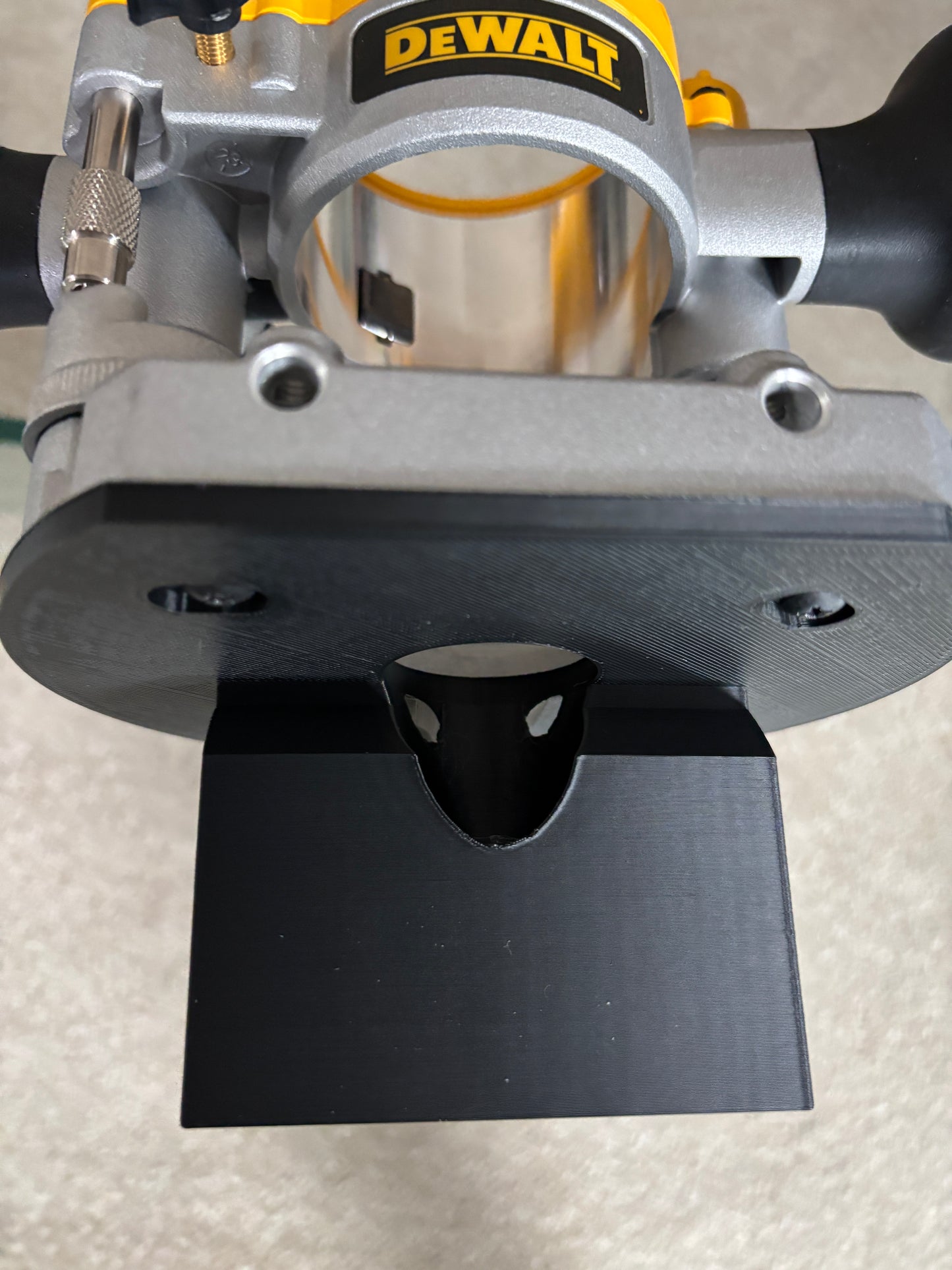 TOOLAX Edge banding attachment for Dewalt routers DCW604 D26203 D26204 via D262004 Plunge Base attachment