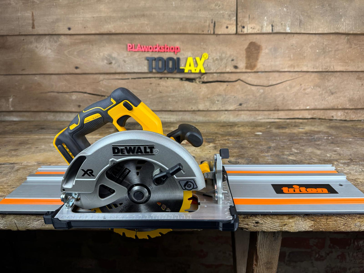 TOOLAX Guide Rail Adapter Base – Cut Perfect 45° & 90° Angles compatible with Dewalt Circular Saws DCS570, DWE575, DCS575, DCS578, DCS573 – Fits Triton Guide Rail