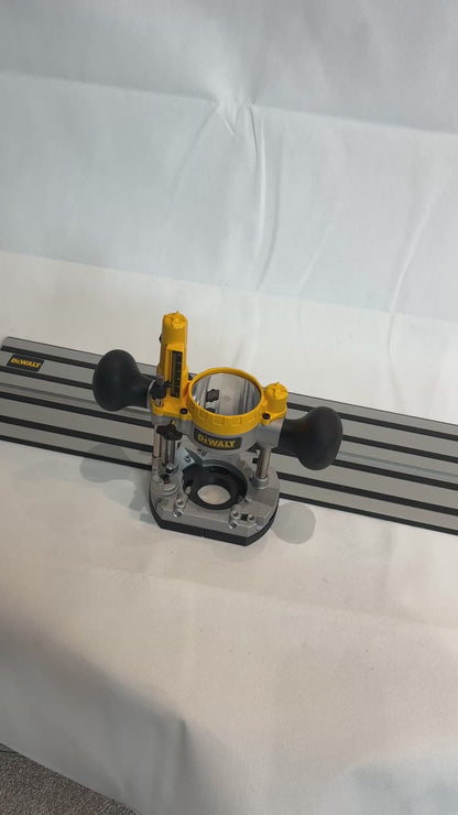 TOOLAX Adaptor to fit Dewalt Guide rail for Dewalt Routers: D26203, D26204 & DCW604