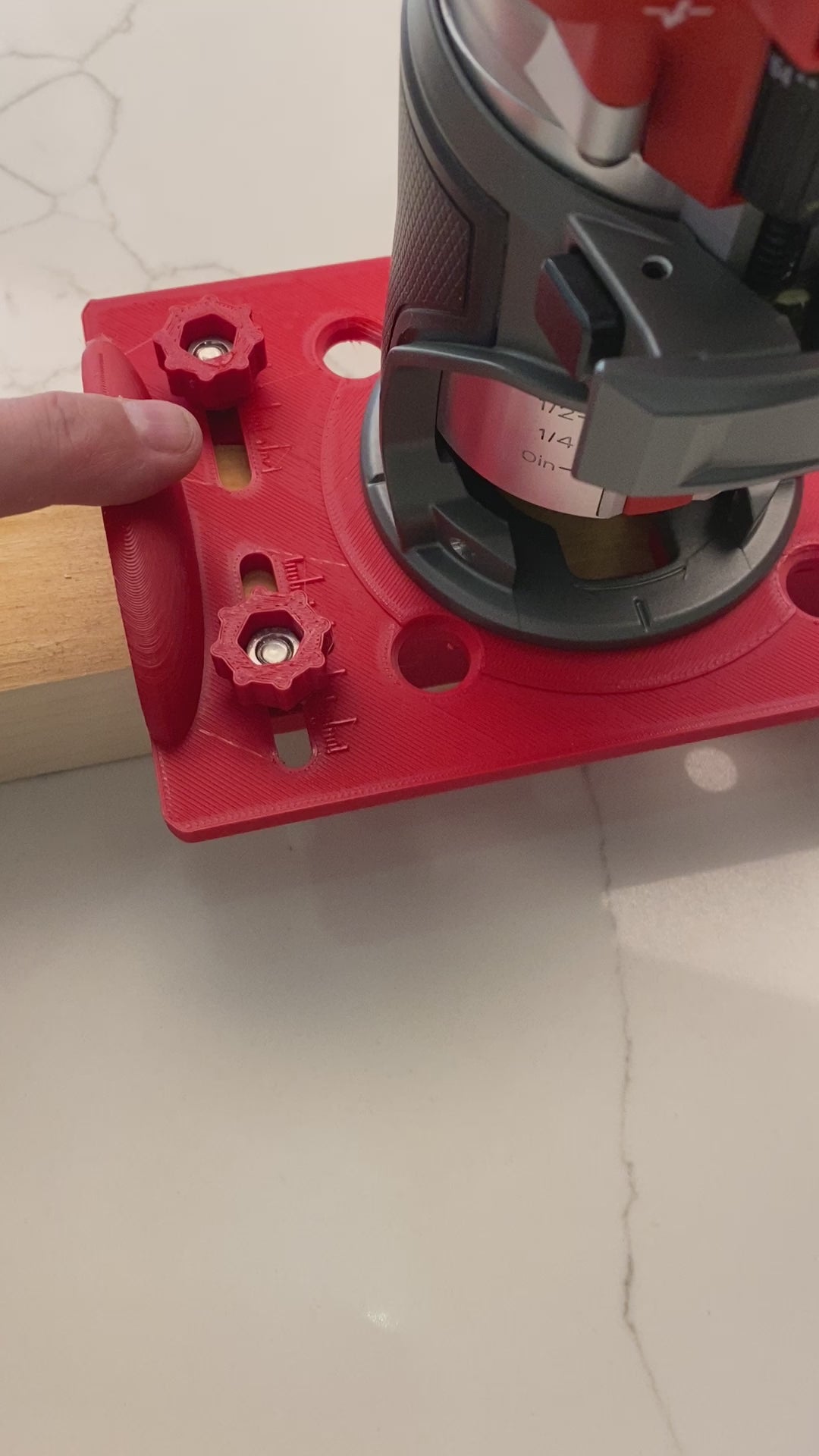 Milwaukee M18 FUEL router base jig for making mortises / slot mortises / grooves